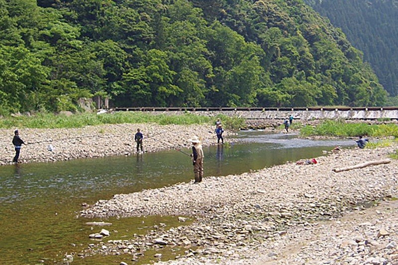 鮎釣り