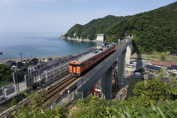 余部鉄橋「空の駅」・余部クリスタルタワー
