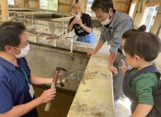 すっぽん・ちょうざめ養殖場